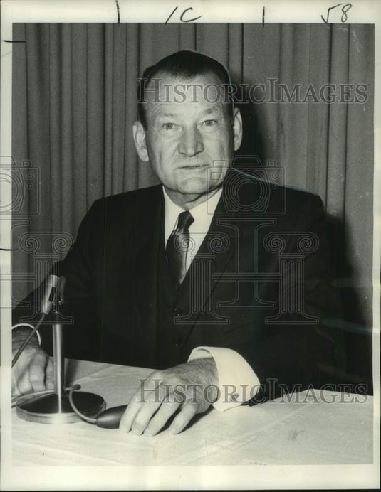 1968 Press Photo Humble Oil and Refining Company - M.A. Wright at Luncheon