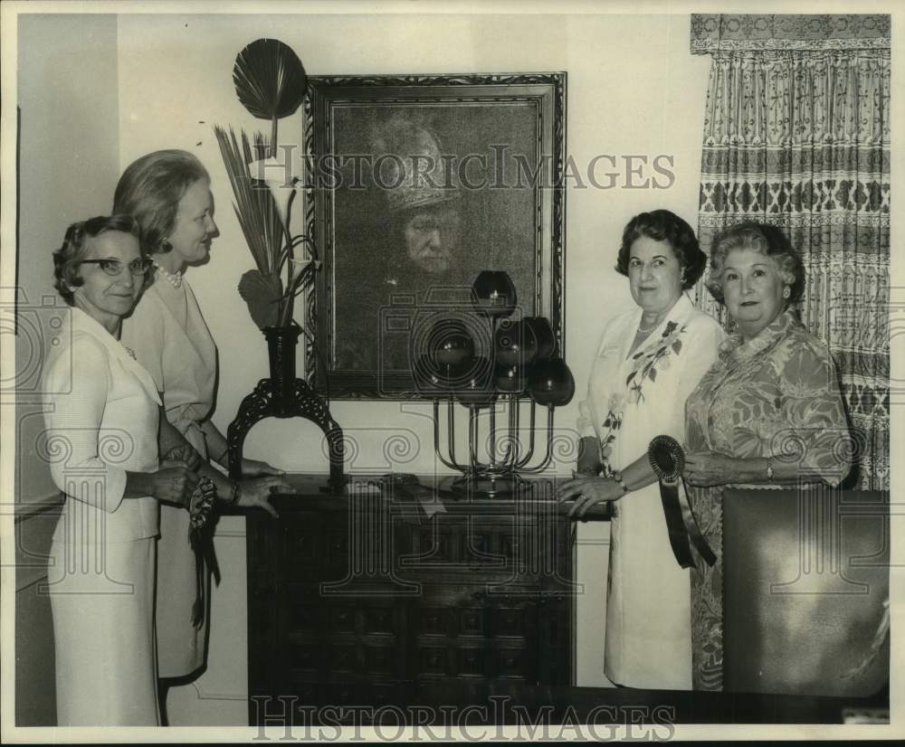1968 Press Photo Participants at the Buena Vista Garden Show - noc47704
