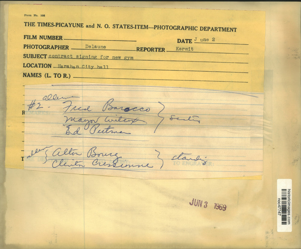 1969 Press Photo Officials at Harahan City Hall for Signing Contract for New Gym