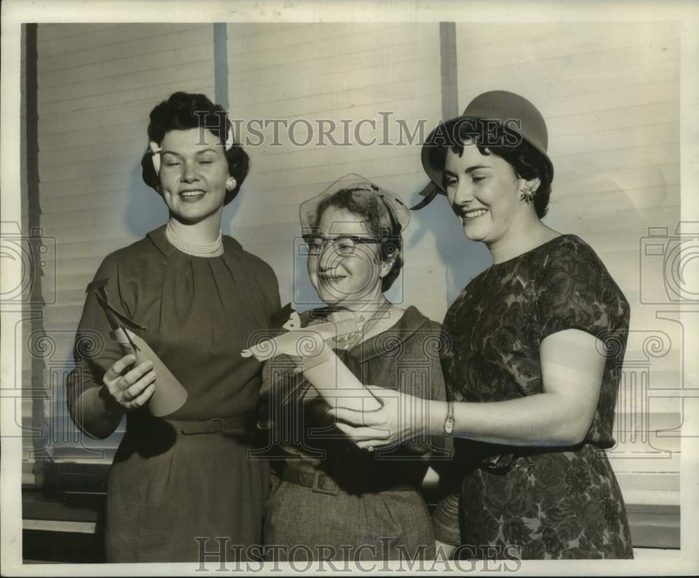1958 Press Photo Chevra Thilim Sisterhood-Mrs. Charles Singerman, Other Officers