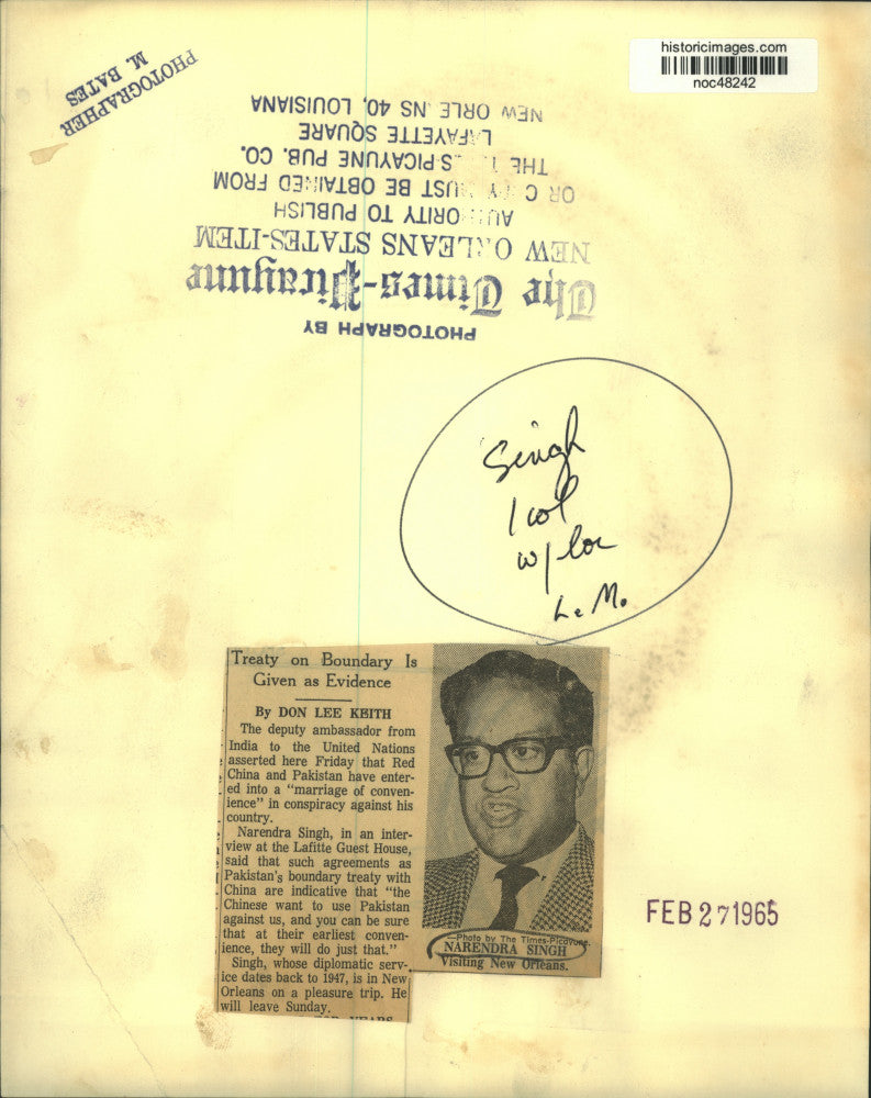 1965 Press Photo Indian's Narendra Singh interviewed at Lafitte Guest House.