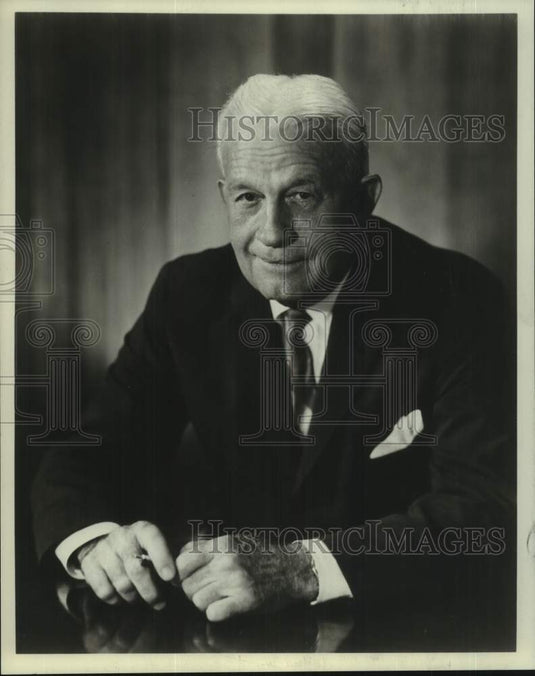 1965 Press Photo Lloyd H. Yeager, Gypsum Association - noc48563