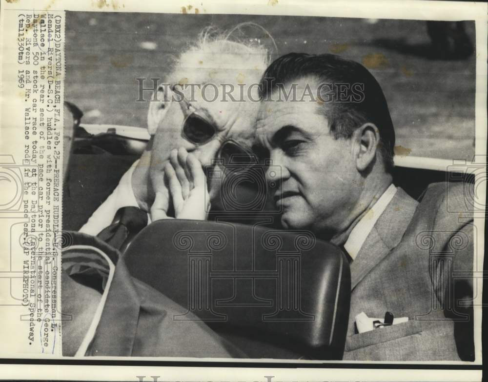 1969 Press Photo Congressman M. Rivers and George Wallace ride in race pace car