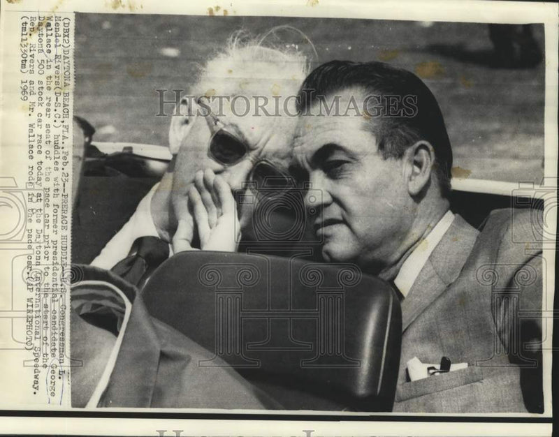 Load image into Gallery viewer, 1969 Press Photo Congressman M. Rivers and George Wallace ride in race pace car
