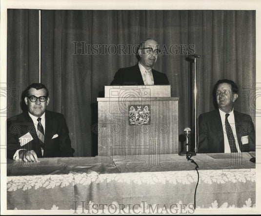 1969 Press Photo Members at New Orleans Bank for Cooperative meeting, Monteleone