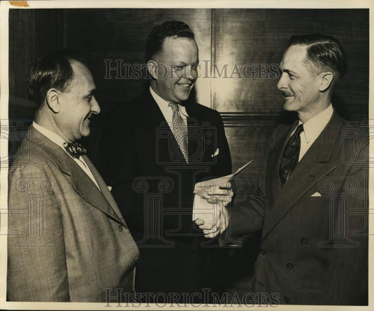 1952 Press Photo David Waldradt winner of Traffic Club of New Orleans contest.