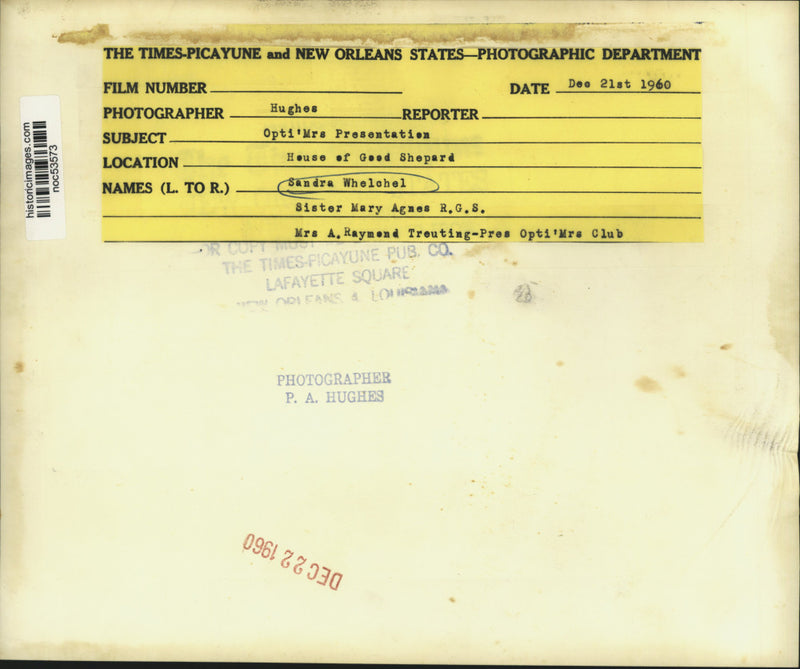 Load image into Gallery viewer, 1960 Press Photo Opti' Mrs. Presentation at House of Good Sheperd - noc53573
