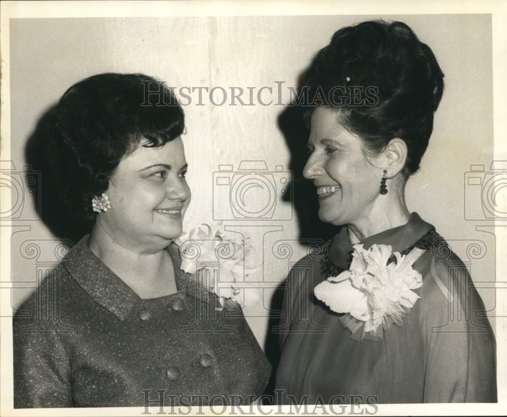 1968 Press Photo Insurance Women of Louisiana officers meet at Sheraton Charles