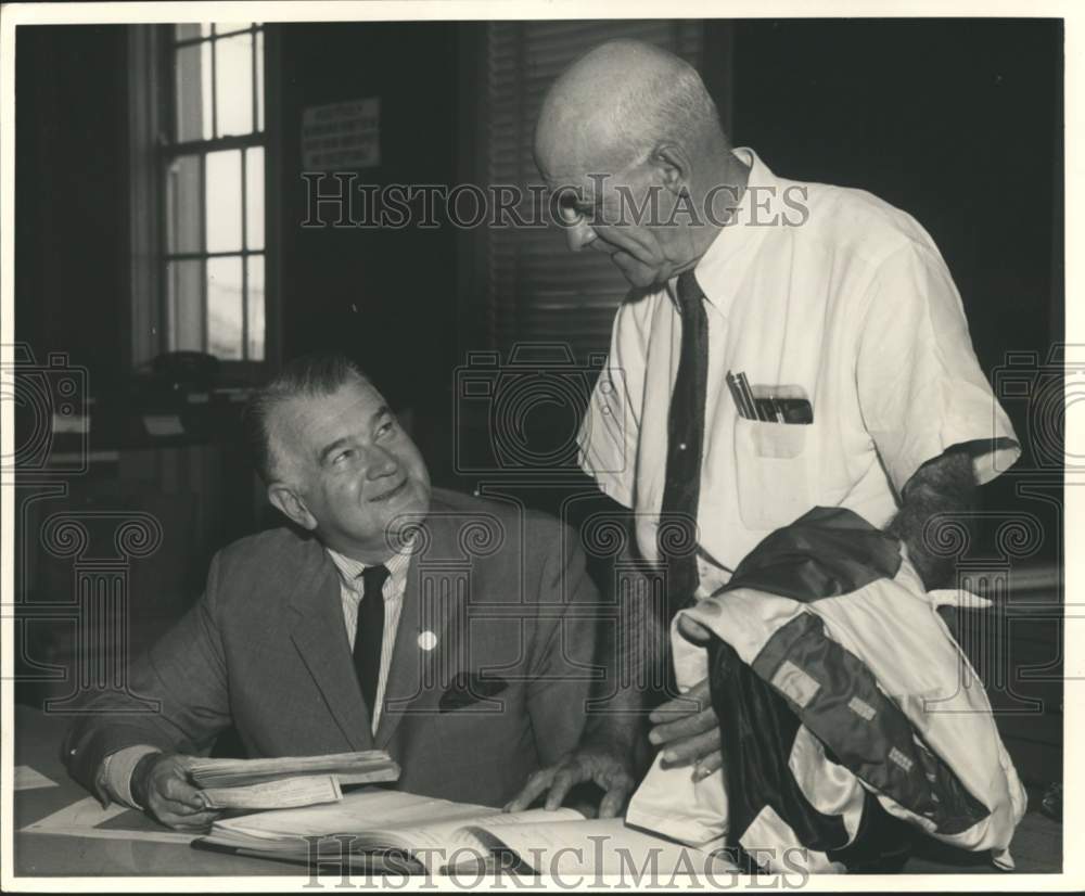 1967 Press Photo Barry Whitehead, Fair Grounds Racing Secretary. - noc53690- Historic Images