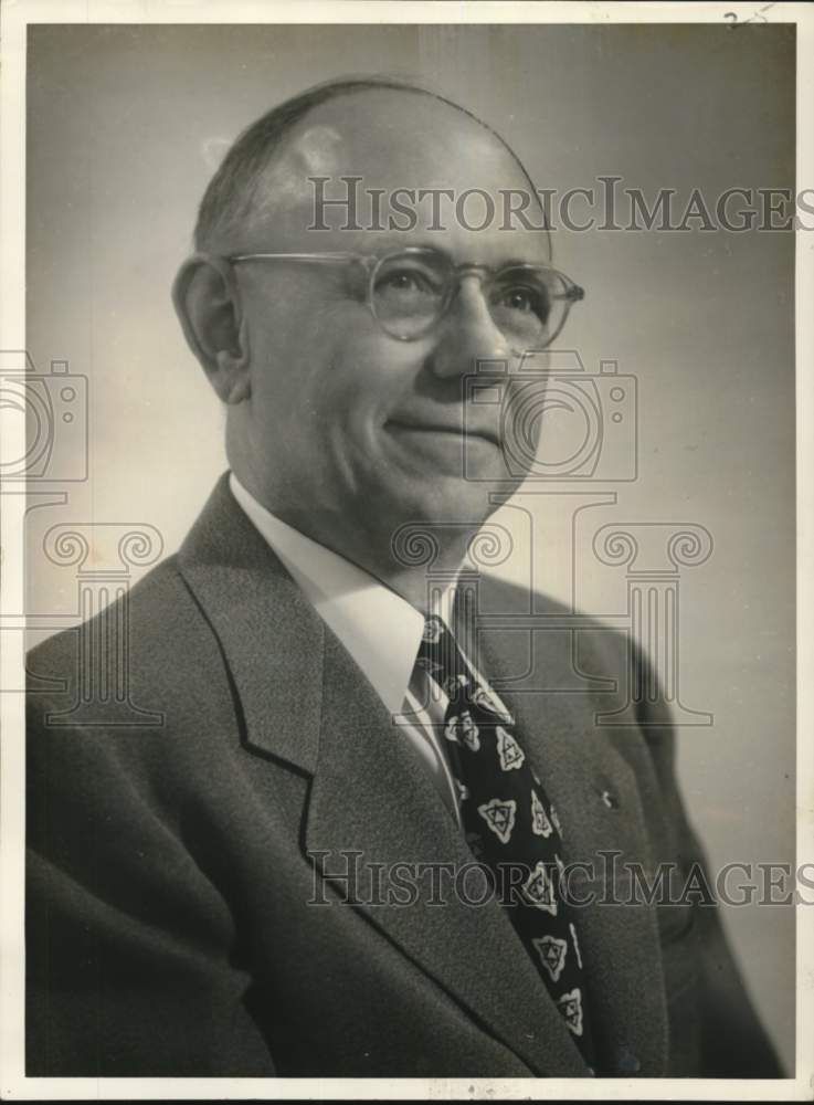 1952 Press Photo J. A. Roldan, proprietor of Roldan Export International