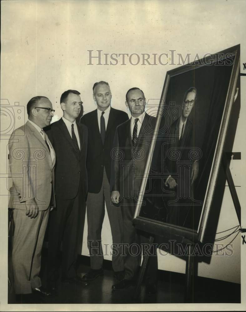 1968 Press Photo Late Dr. Oscar Creech Jr. Portrait presented at School Ceremony
