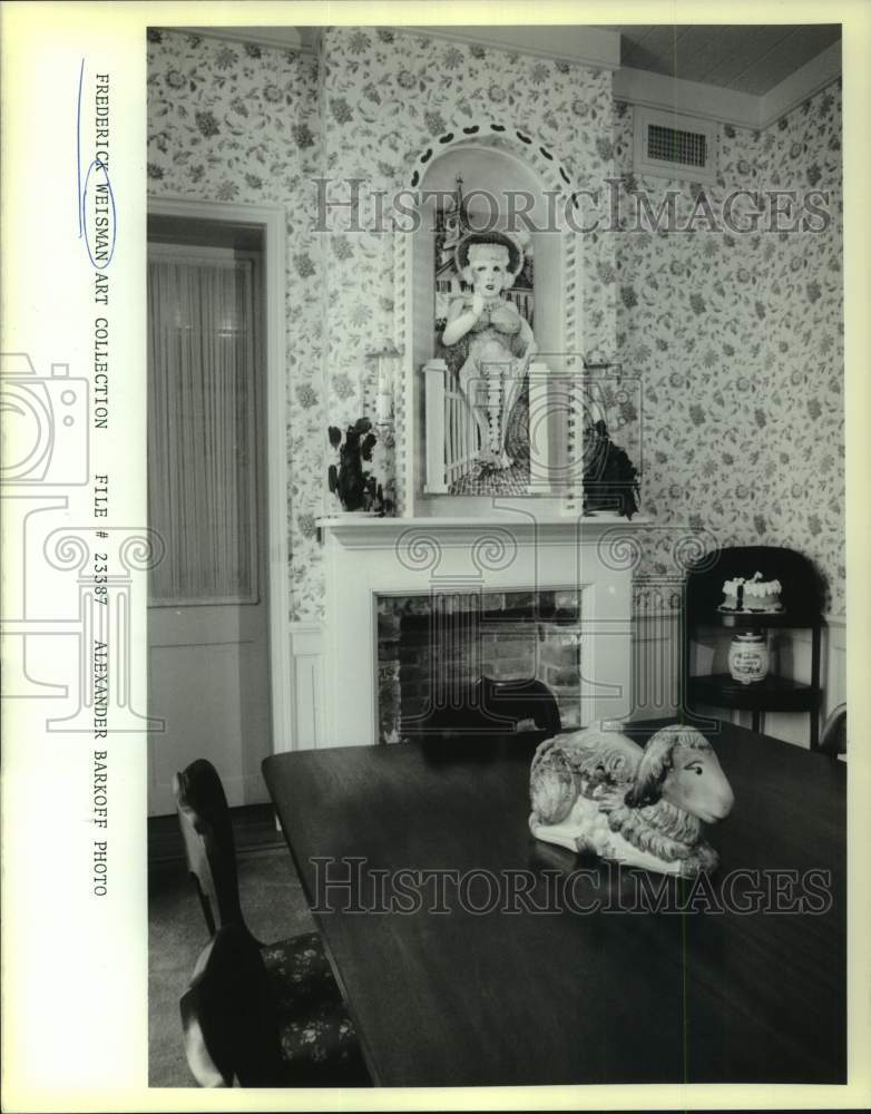 1989 Press Photo Frederick Weisman Art Collection in Room over Fireplace- Historic Images