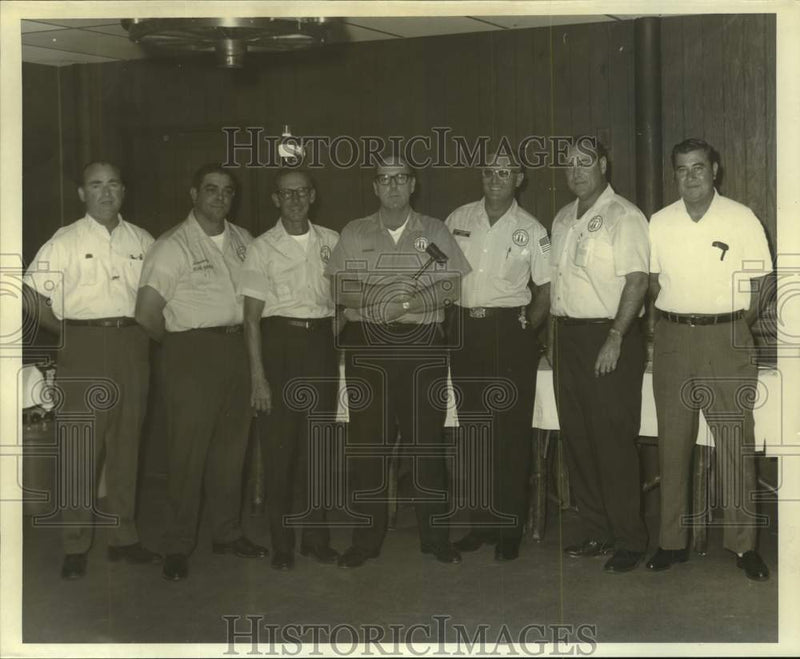 Load image into Gallery viewer, 1970 Press Photo Bill McCormick, Sam Shahine and Other Gentlemen, Louisiana
