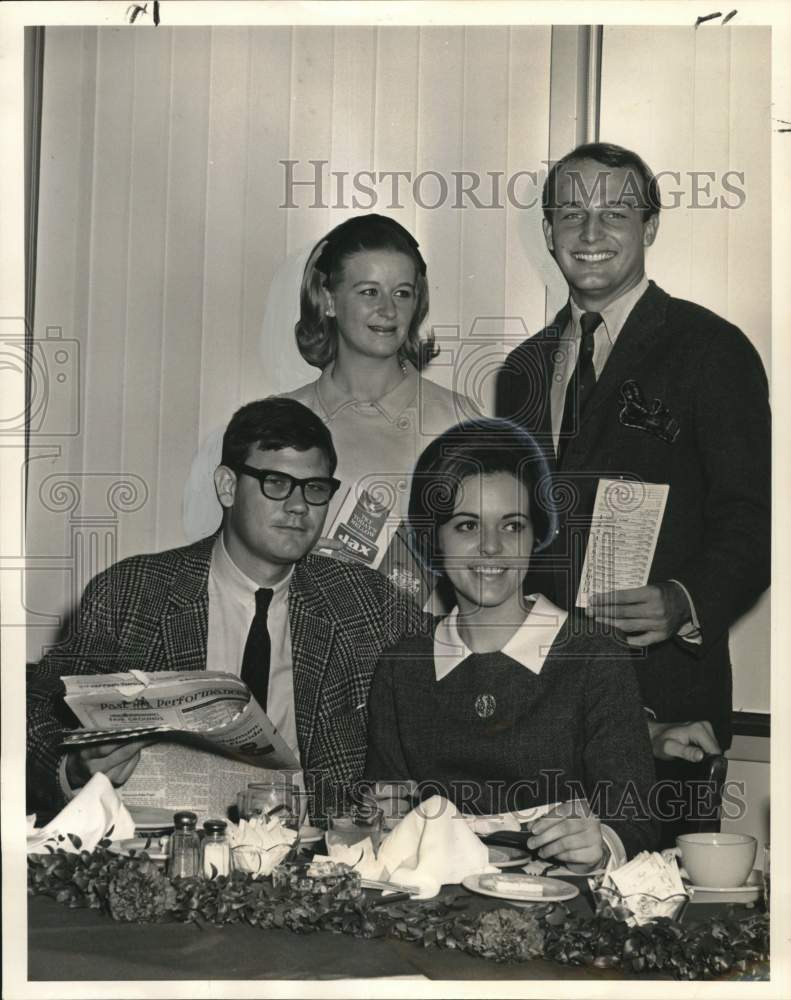 Load image into Gallery viewer, 1967 Press Photo Debutante Party in honor-Katherine Nolan Kemmer at Fair Grounds
