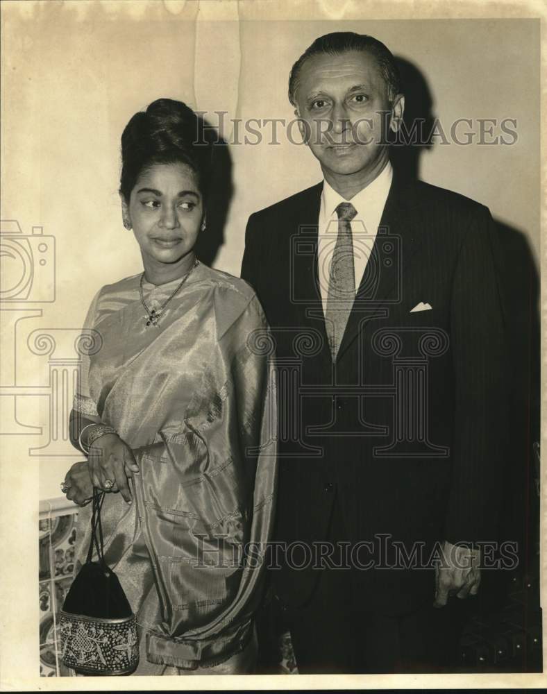 Load image into Gallery viewer, 1969 Press Photo Ambassador Oliver Wierasinghe and his wife Christabel

