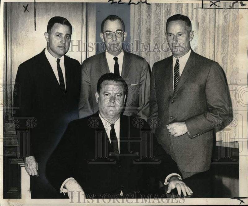 Load image into Gallery viewer, 1964 Press Photo Officers of the Tuberculosis Association of Greater New Orleans
