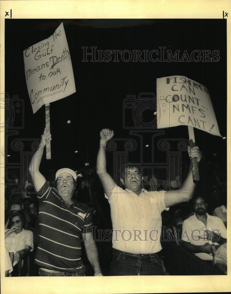 1990 Press Photo Edward Borne and Lester Bruce at New Orleans Theater protest- Historic Images