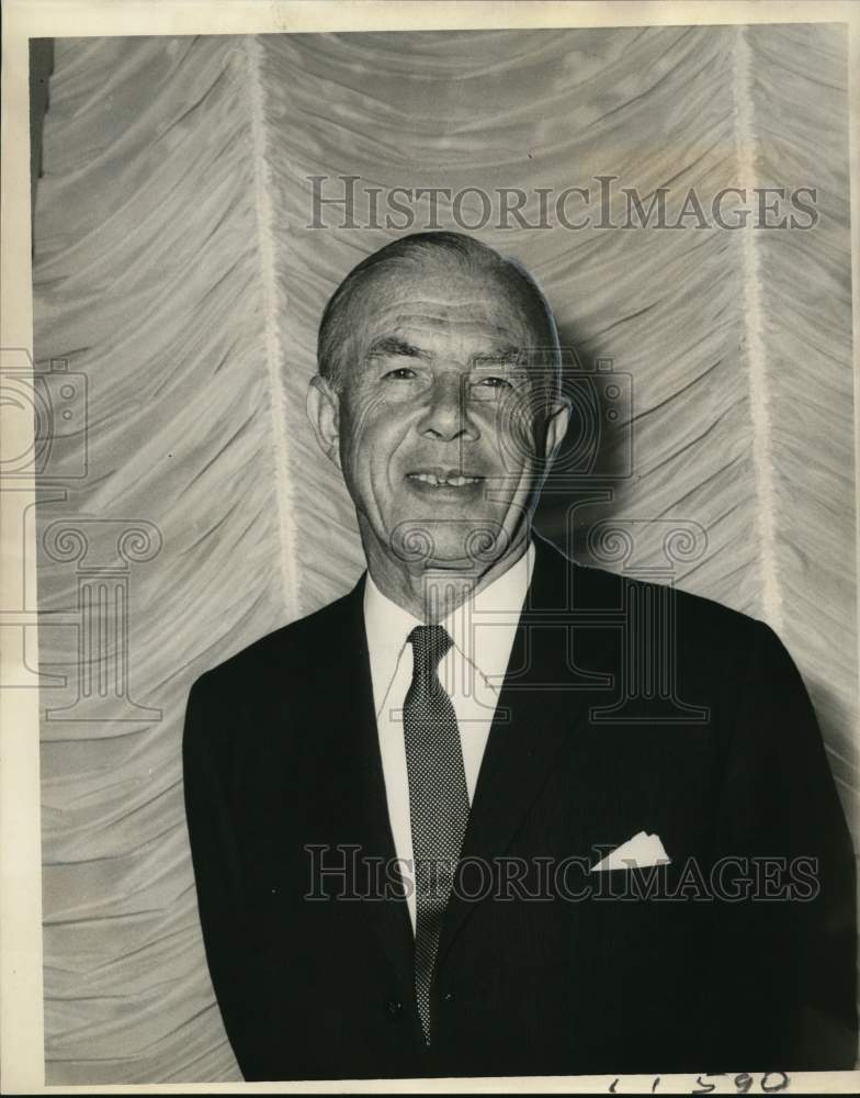 Load image into Gallery viewer, 1967 Press Photo Australian diplomat Sir Reginald Sholl. - noc59274
