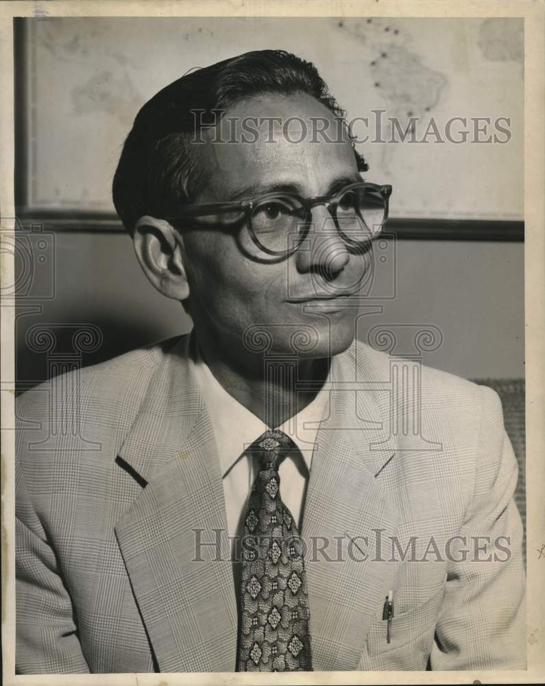 1960 Press Photo Ghias Ahmad Siddiqui, Editor-Civil &amp; Military Gazette of Lahore- Historic Images