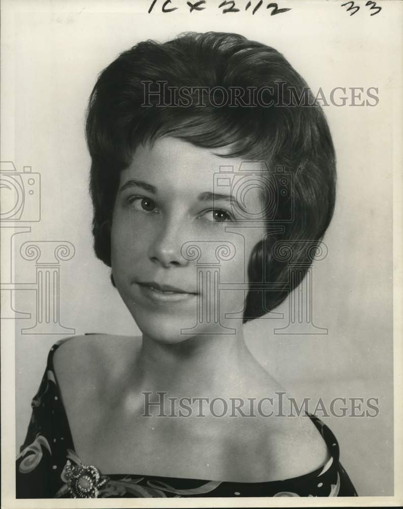 1962 Press Photo Mary Simmons, Krewe of Freret - noc59662