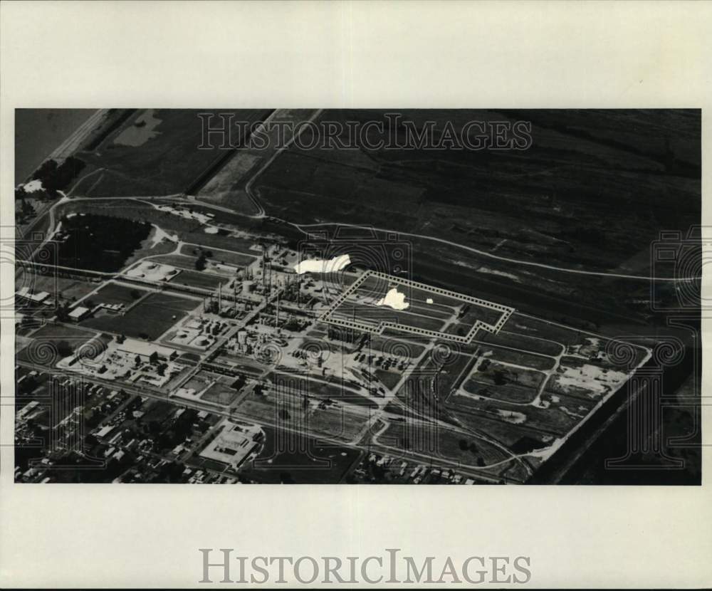 1972 Press Photo Aerial view of VCM facility at Shell&#39;s chemical plant in Norco- Historic Images