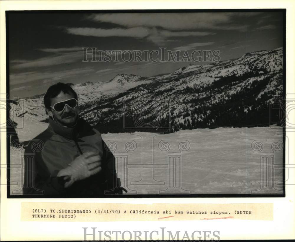 1990 Press Photo A California ski bum watches slopes - noc61681- Historic Images