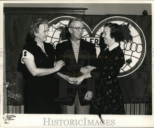 1955 Press Photo Travelers Aid southern executives elected in New Orleans