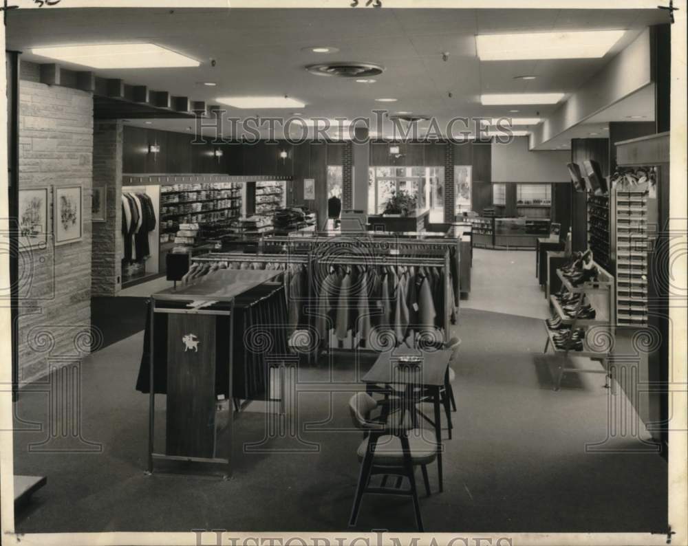 1960 Press Photo Interior of the new Stevens Store at Lakeside - noc63051
