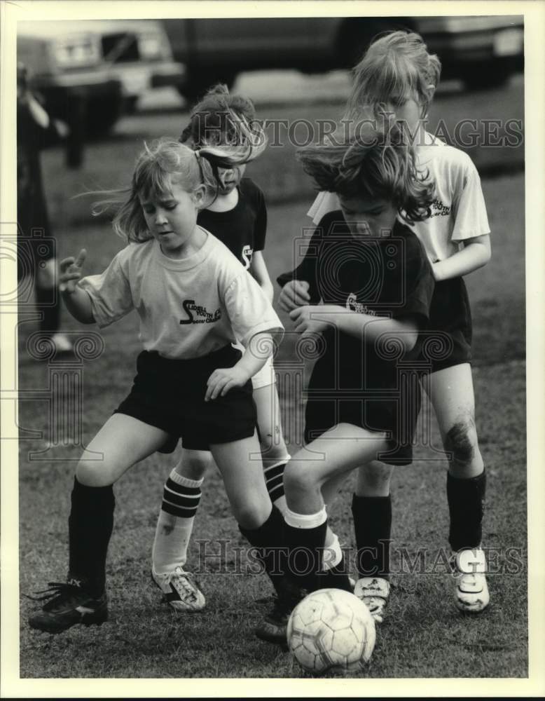 1990 Press Photo Slidell Youth Soccer Association Opening Weekend Game- Historic Images