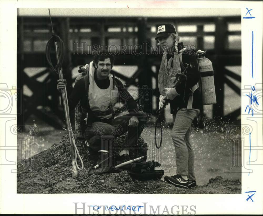 1985 Press Photo Eddie Stolz and Terry Migaud, avid scuba divers - noc64505- Historic Images