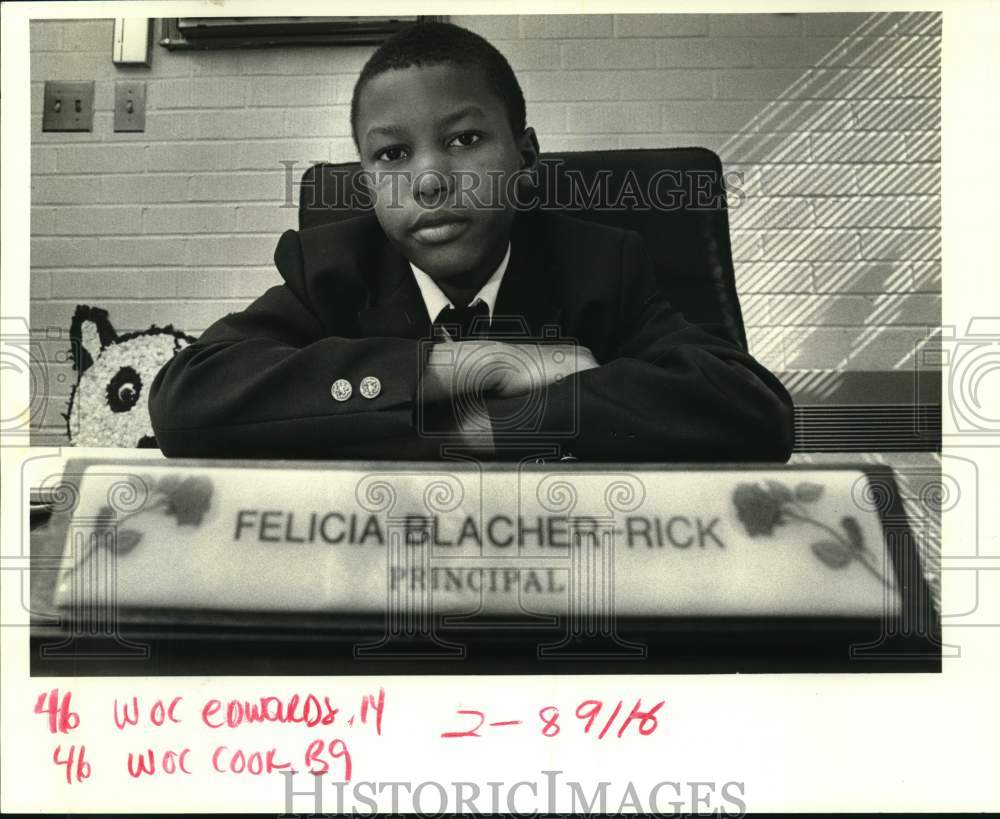 1988 Press Photo Lerome Snaer, Principal for the day- Edwards Elementary School- Historic Images