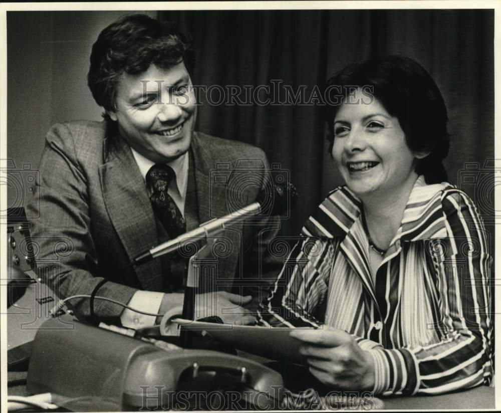 1978 Press Photo Al Smith of WGSO and Audrey Bailey of League of Woman Voters.- Historic Images