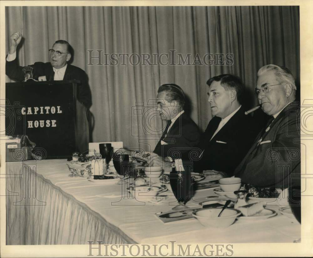 1964 Press Photo George Wallace, Alabama Governor at the Capitol House