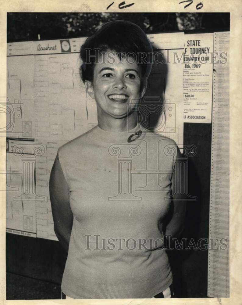 1969 Press Photo Mrs. M. Strate at Colonial Ladies Golf Championship - noc66547- Historic Images