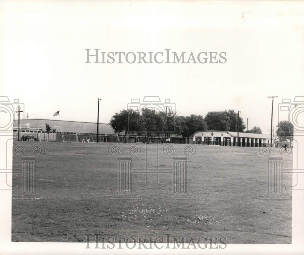 1956 Press Photo New Orleans Slums at St. Monica - noc67075