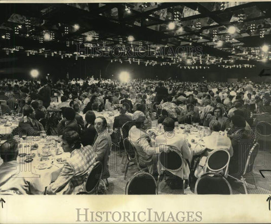 1976 Press Photo Testimonial dinner for Hank Stram & the Saints at Hyatt Regency- Historic Images