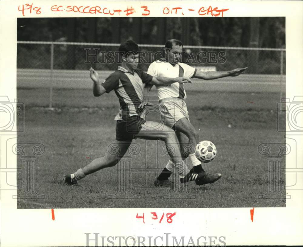 1984 Press Photo Soccer players during game at the YMCA Playground - noc67762- Historic Images