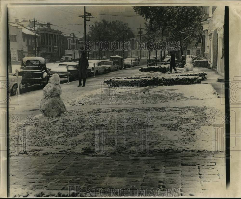 1964 Press Photo Snow scene at 1600 Block St. Charles Avenue in New Orleans