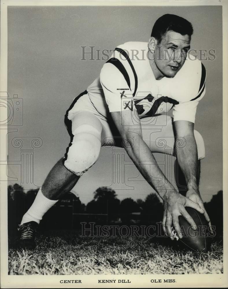 1963 Press Photo Football center player Kenny Dill of Ole, Mississippi- Historic Images