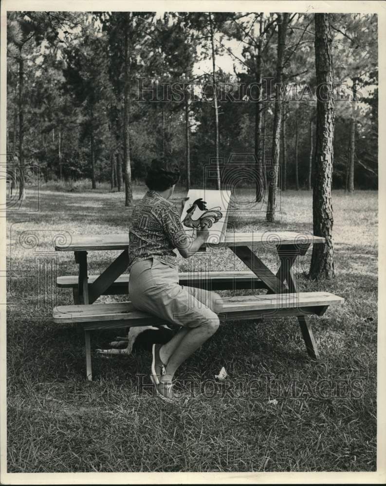 1965 Press Photo Woman uses art as therapy at Mandeville.- Historic Images