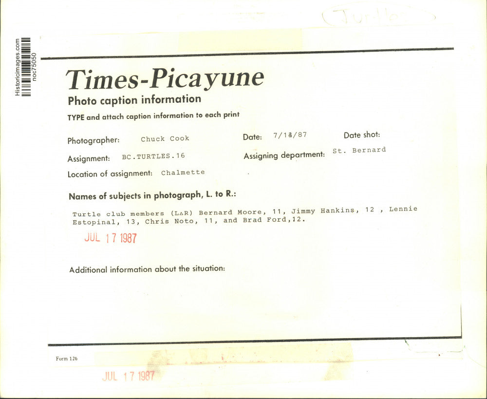 1987 Press Photo Turtle Club members with their new pets - noc75050