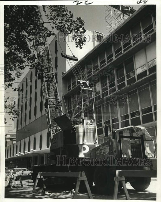 1971 Press Photo Construction of additional building of Touro Infirmary