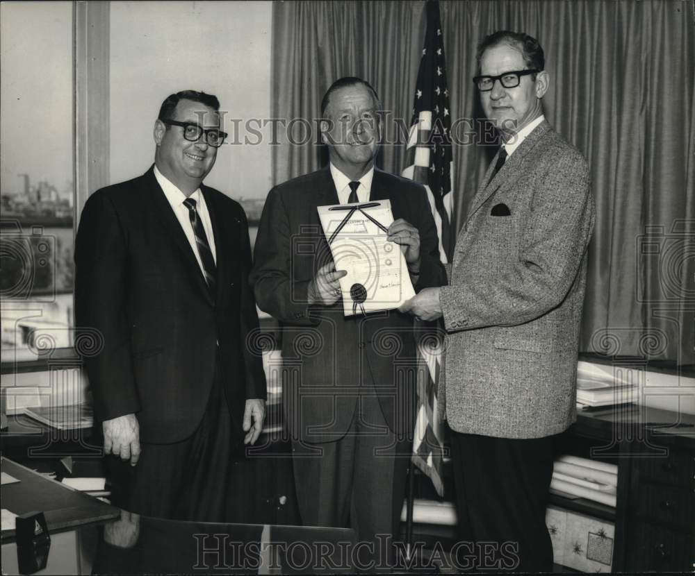 1967 Press Photo Proclamation designating Teacher Appreciation Week in Jefferson- Historic Images