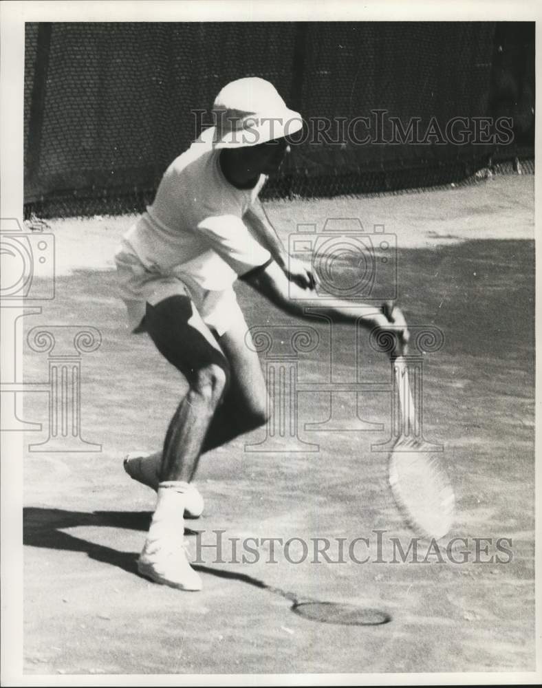 1969 Press Photo Gordon Traylor, tennis player for Tulane University - noc86770- Historic Images