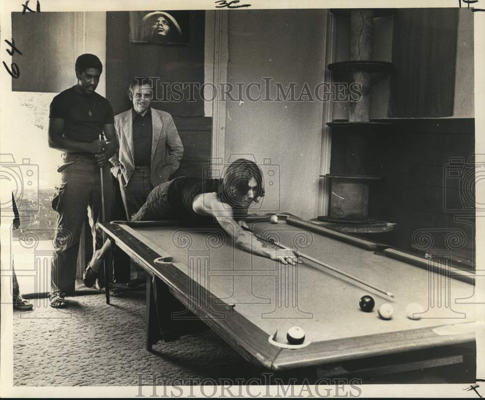 1974 Press Photo Young men play pool in Trinity Christian Community - noc87470- Historic Images