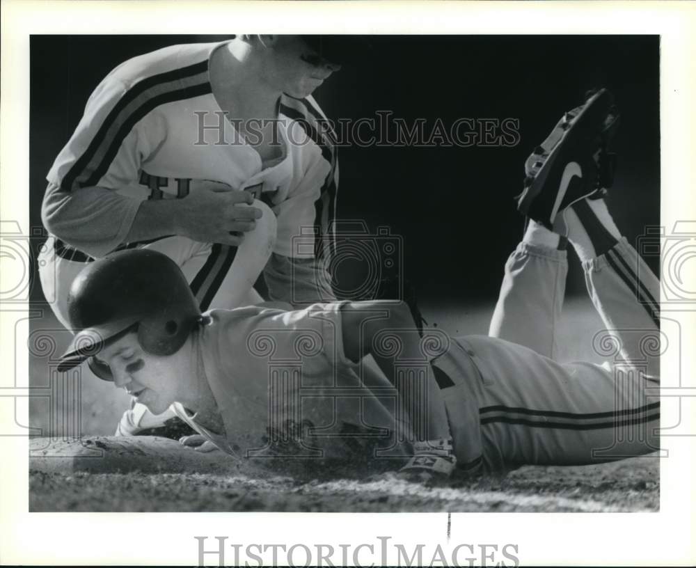 1991 Press Photo Baseball players during the Hahnville-Thibodaux game- Historic Images