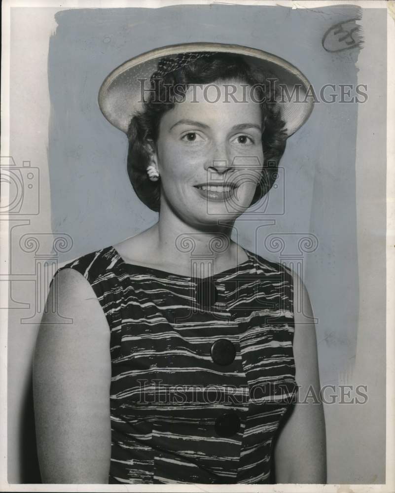 1957 Press Photo Mrs. Stuart Thayer elected officer of Green Acres Garden Club- Historic Images