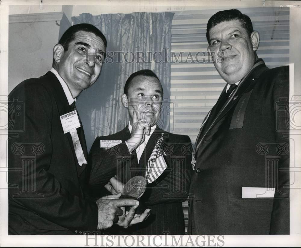 1967 Press Photo Pat Thrash with his Sertoma International Club fellow officers- Historic Images