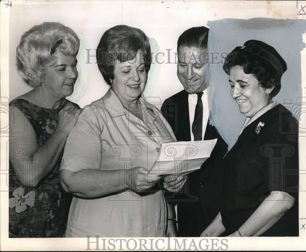 1965 Press Photo New Orleans Women&#39;s Bowling Association officials - noc91882- Historic Images