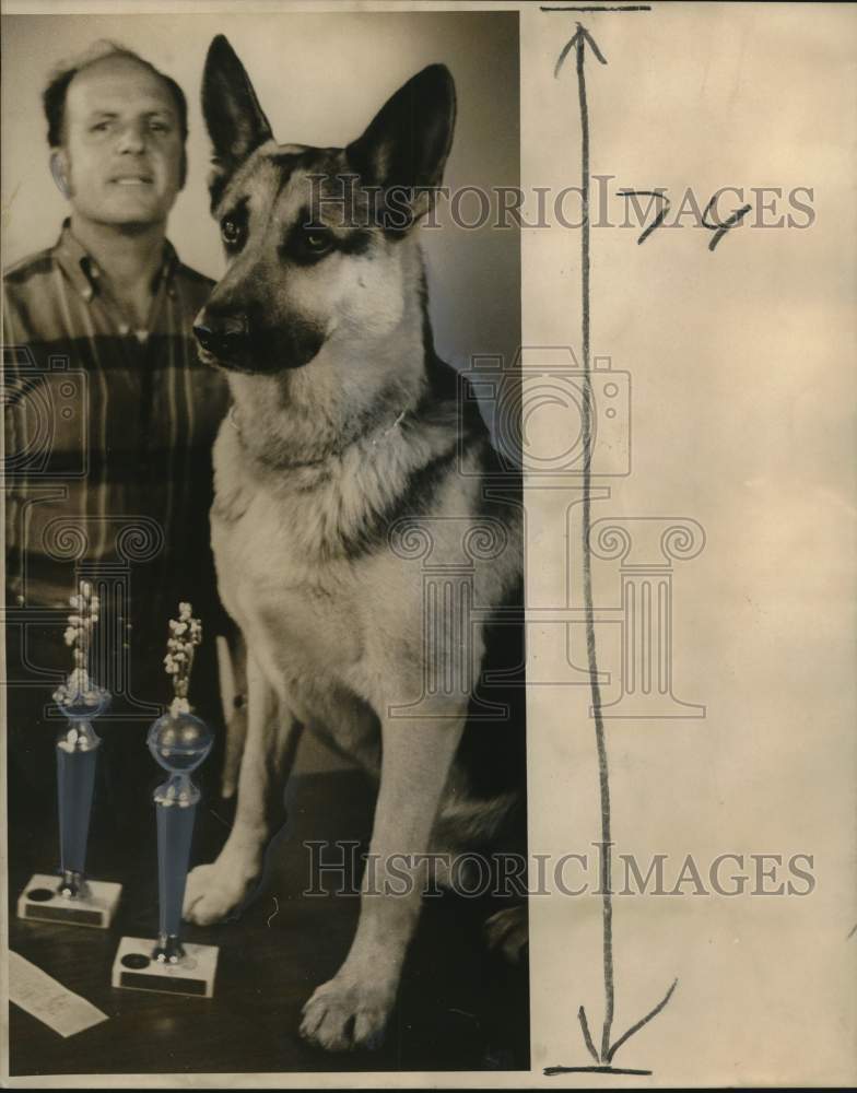 1972 Press Photo R. L. Taranto with Rex, winner at obedience training match- Historic Images